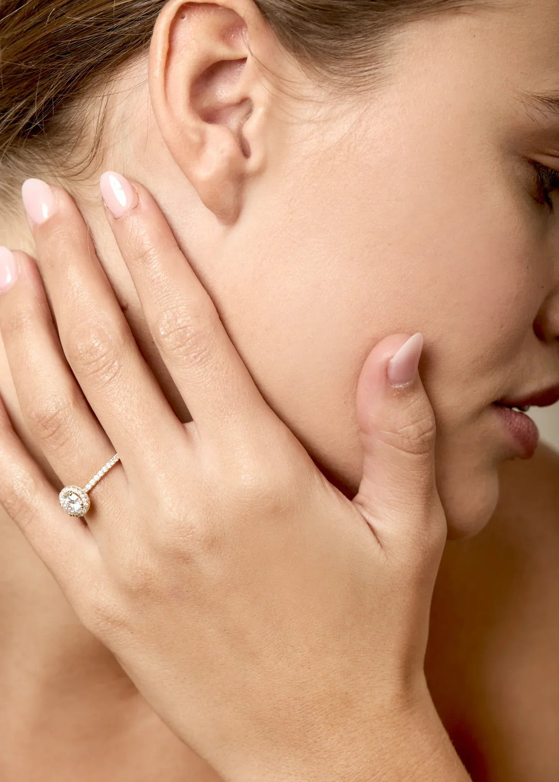 Moissanite Vs. Cubic Zirconia: Complete Comparison Guide 2025