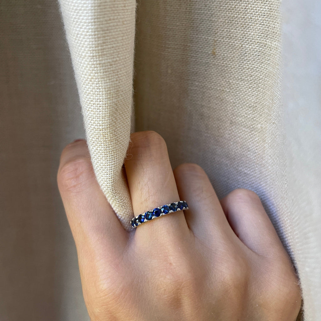 14K Solid Gold Blue Sapphire Eternity Wedding Band With Model Hand