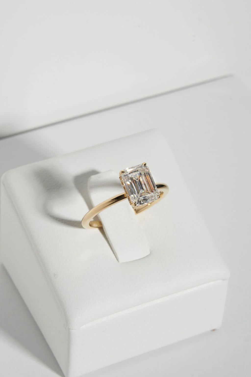 Classic Emerald Moissanite Engagement Ring