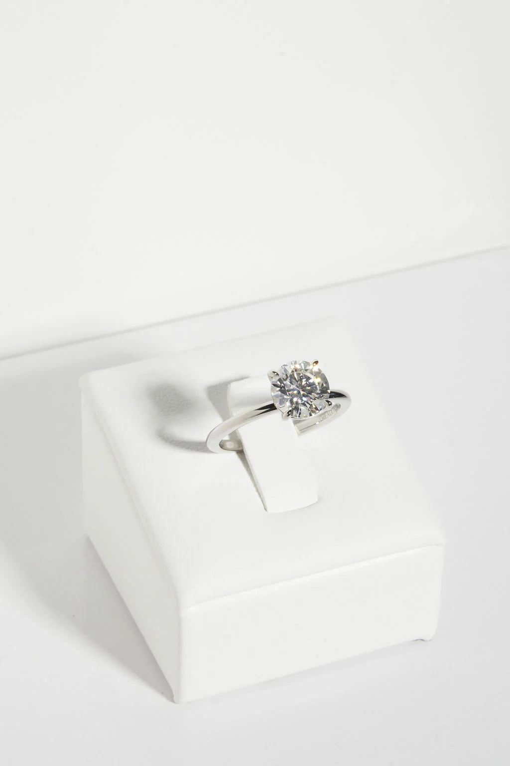 Round Solitaire Mossianite Engagement Ring