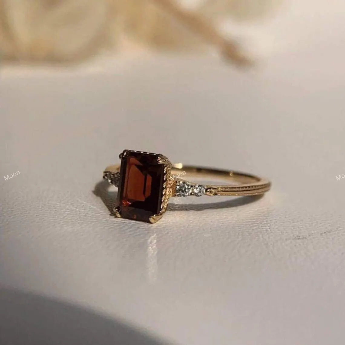 Red Garnet Ring 14K Solid Gold Ring Vintage Ring Left SIde Angle