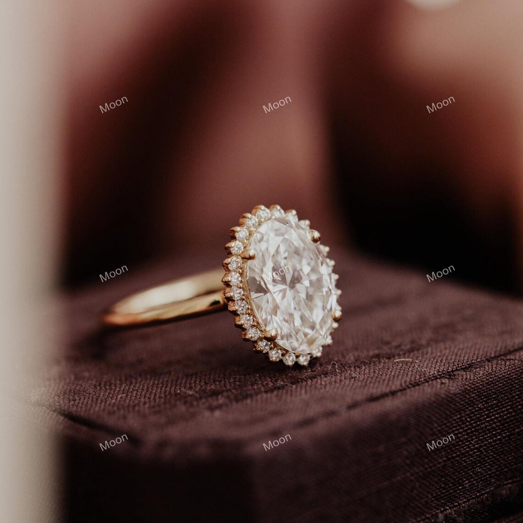 2.5ct Oval Halo Moissanite Engagement Ring