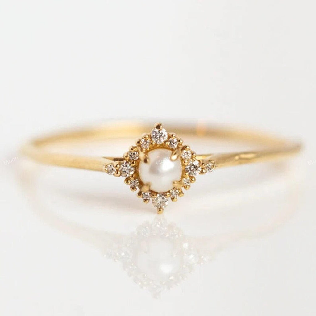 14k Gold Freshwater Diamond Pearl Ring