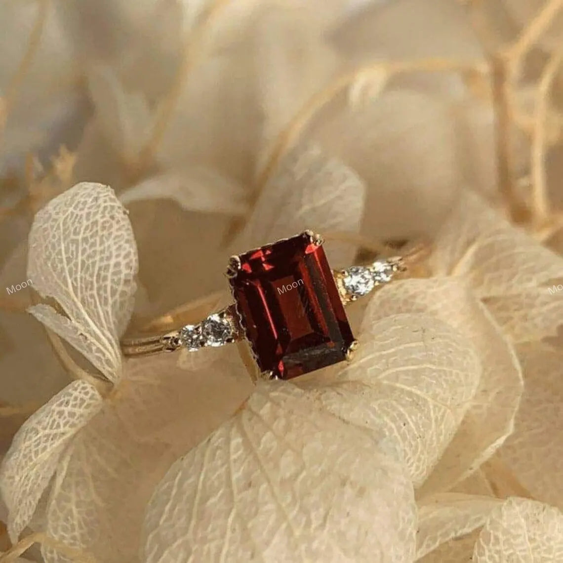 Red Garnet Ring 14K Solid Gold Ring Vintage Ring