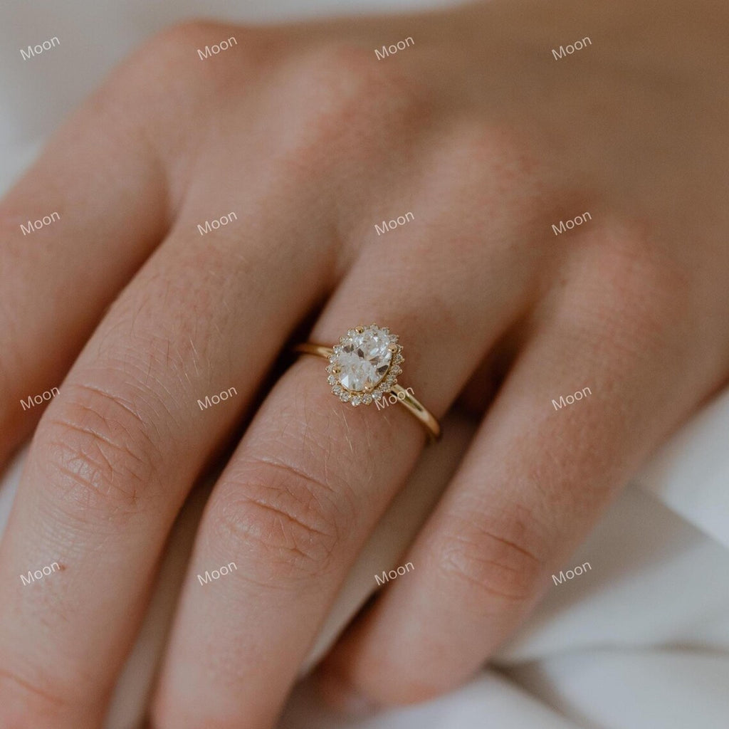 2.5ct Oval Halo Moissanite Engagement Ring