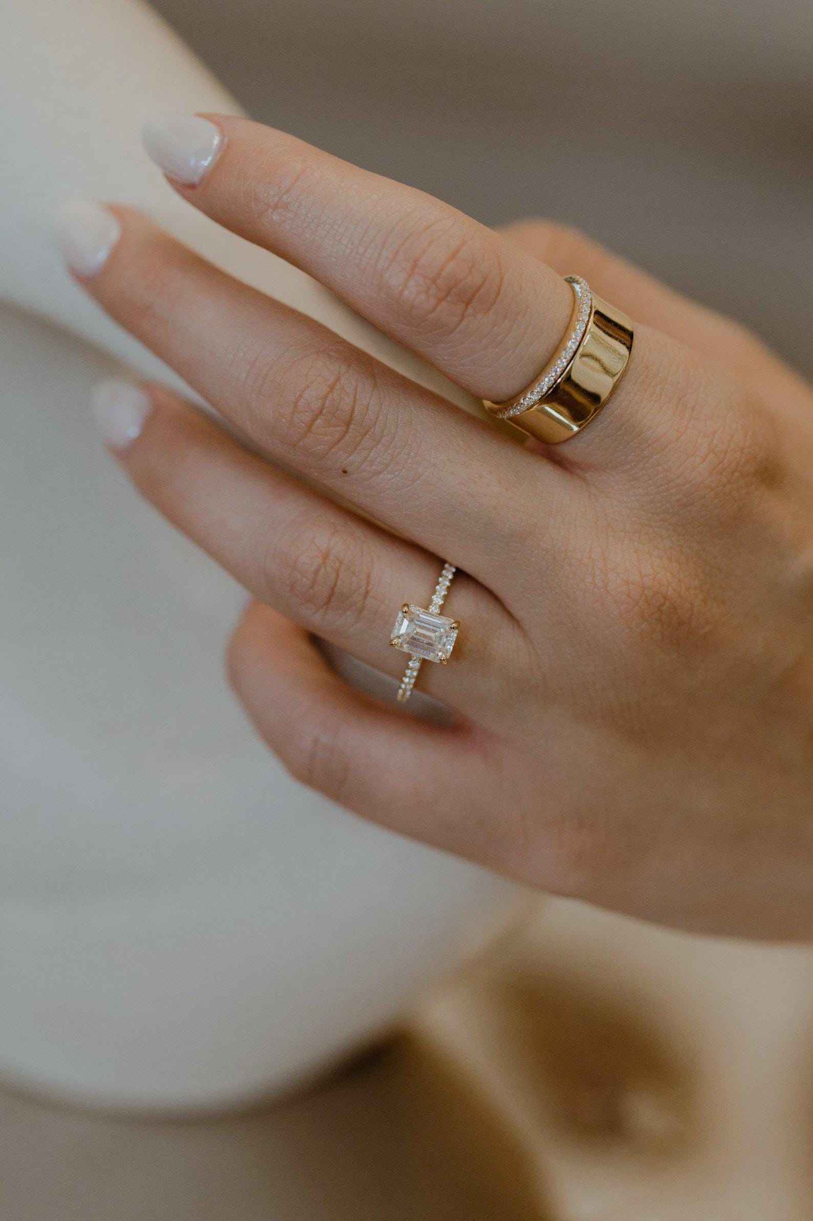 Emerald Cut Moissanite Halo Half Eternity Engagement Ring With Model Handle