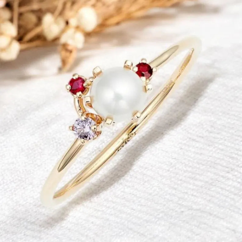 Vintage Akoya Pearl Engagement Ring Left Side