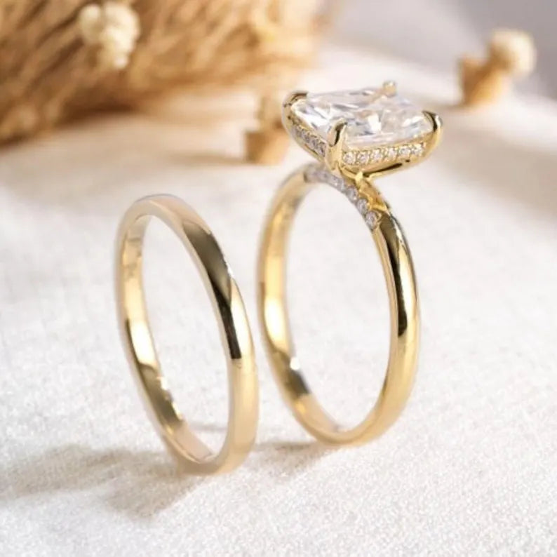 2.5CT Emerald Cut Moissanite Engagement Ring Set Main